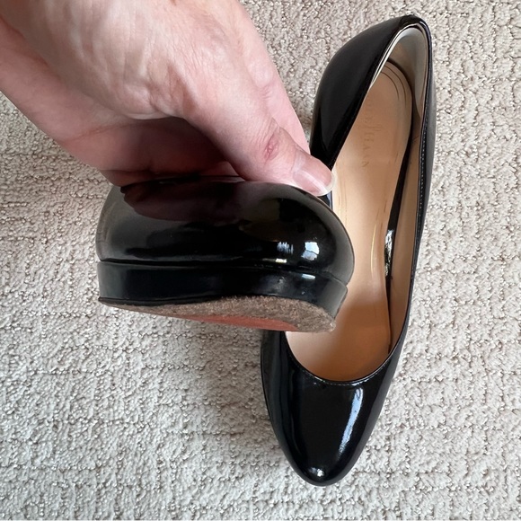 Beautiful patent Cole Han heels - Picture 9 of 10